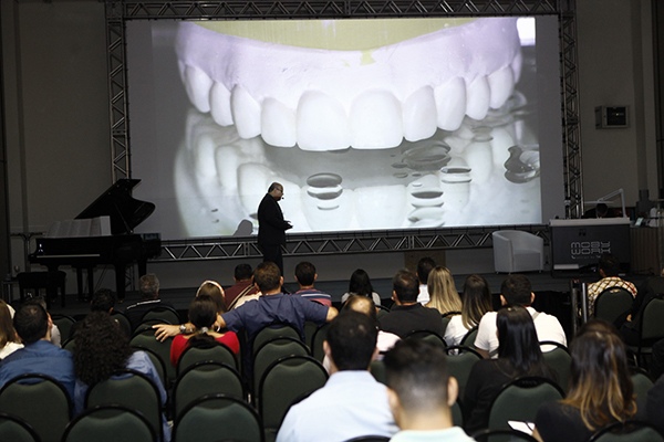 15-Cong-Intern-Protese-Dentaria-foto04